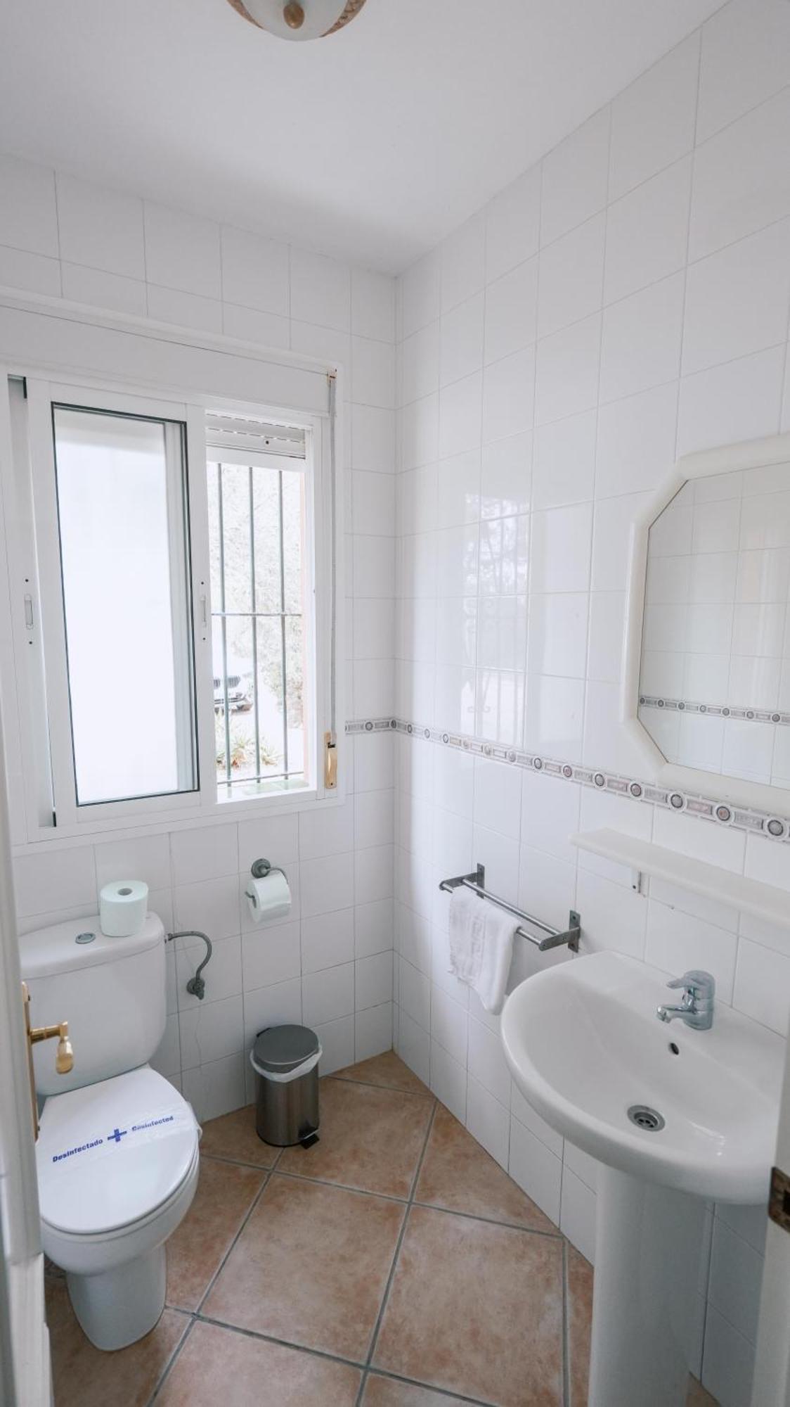 Casa Rural Los Garrovillos By Fontanilla Del Mar Holidays Rentals كونيل ذي لا فرونتيرا المظهر الخارجي الصورة